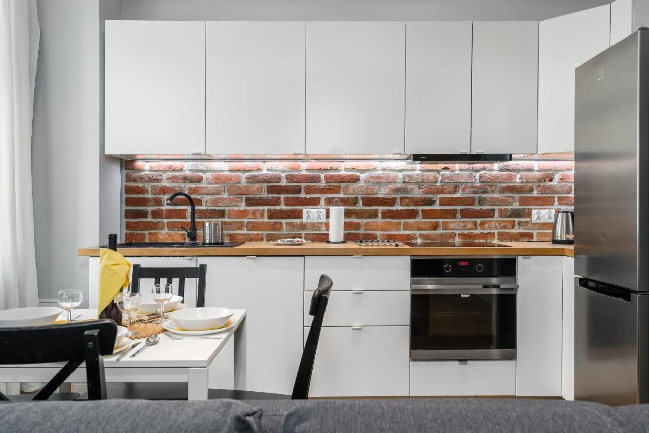 Old Town Apartment Garbary By Noclegi Renters Poznań Buitenkant foto