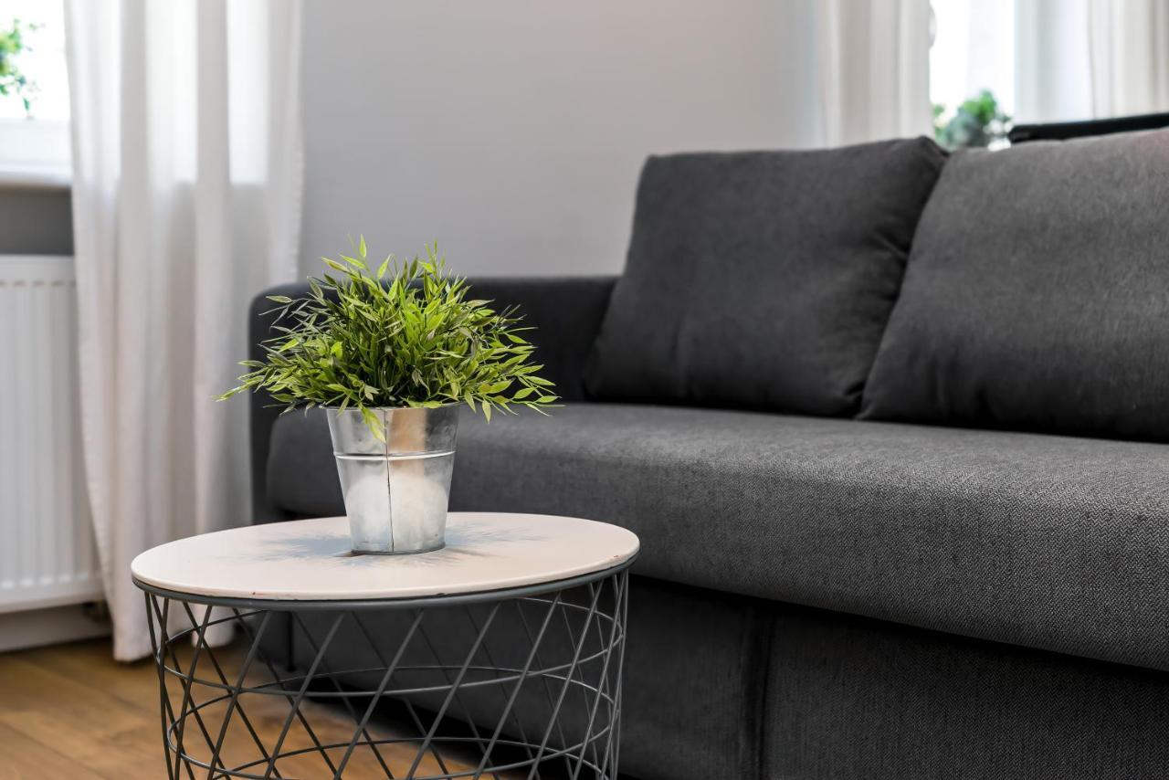 Old Town Apartment Garbary By Noclegi Renters Poznań Buitenkant foto